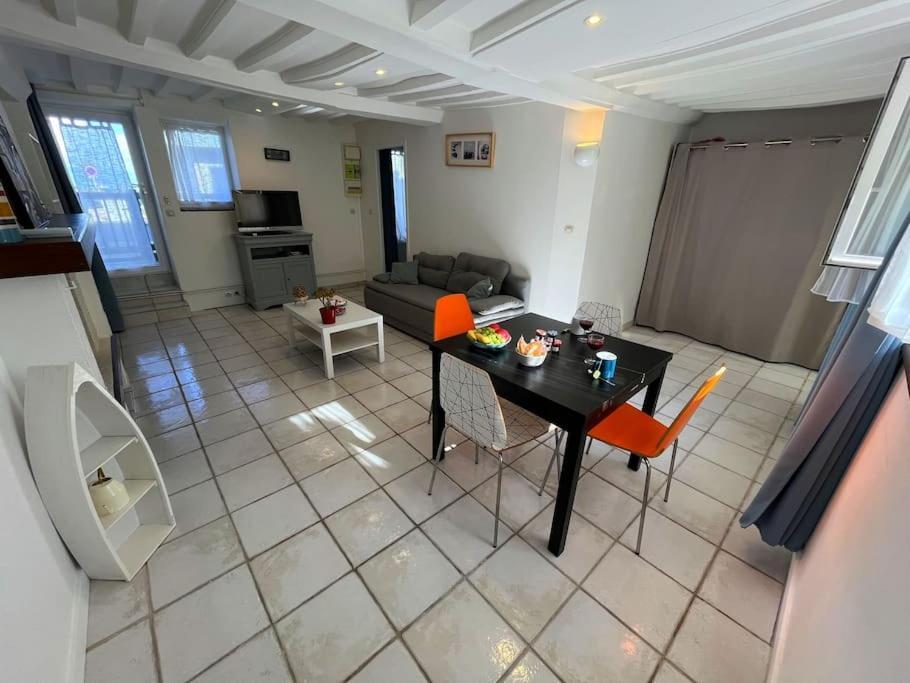 La Passerelle - Terrace And Balcony With Sea View Luc-sur-Mer Exterior photo