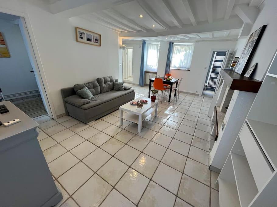 La Passerelle - Terrace And Balcony With Sea View Luc-sur-Mer Exterior photo